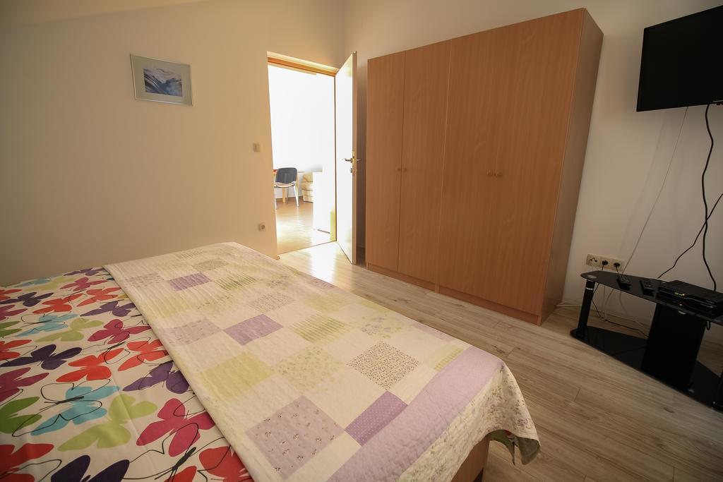 Apartment Ana Vodice Eksteriør bilde