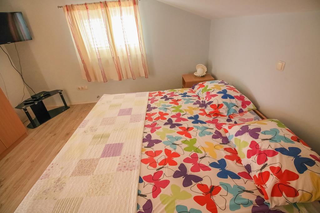Apartment Ana Vodice Eksteriør bilde