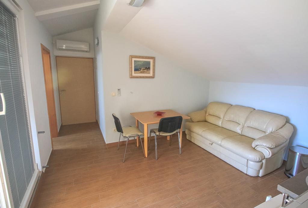 Apartment Ana Vodice Eksteriør bilde