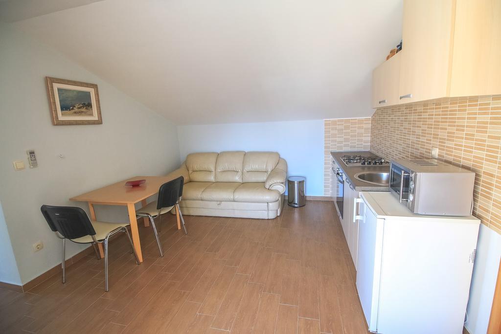 Apartment Ana Vodice Eksteriør bilde